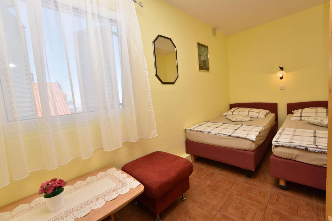 Apartments Jurkic Dolac Bagian luar foto