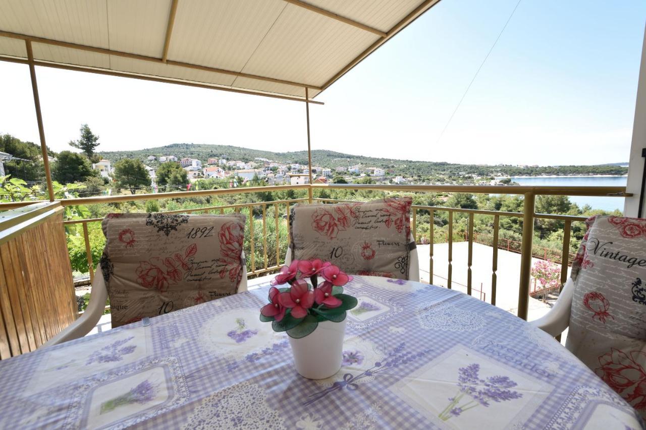 Apartments Jurkic Dolac Bagian luar foto