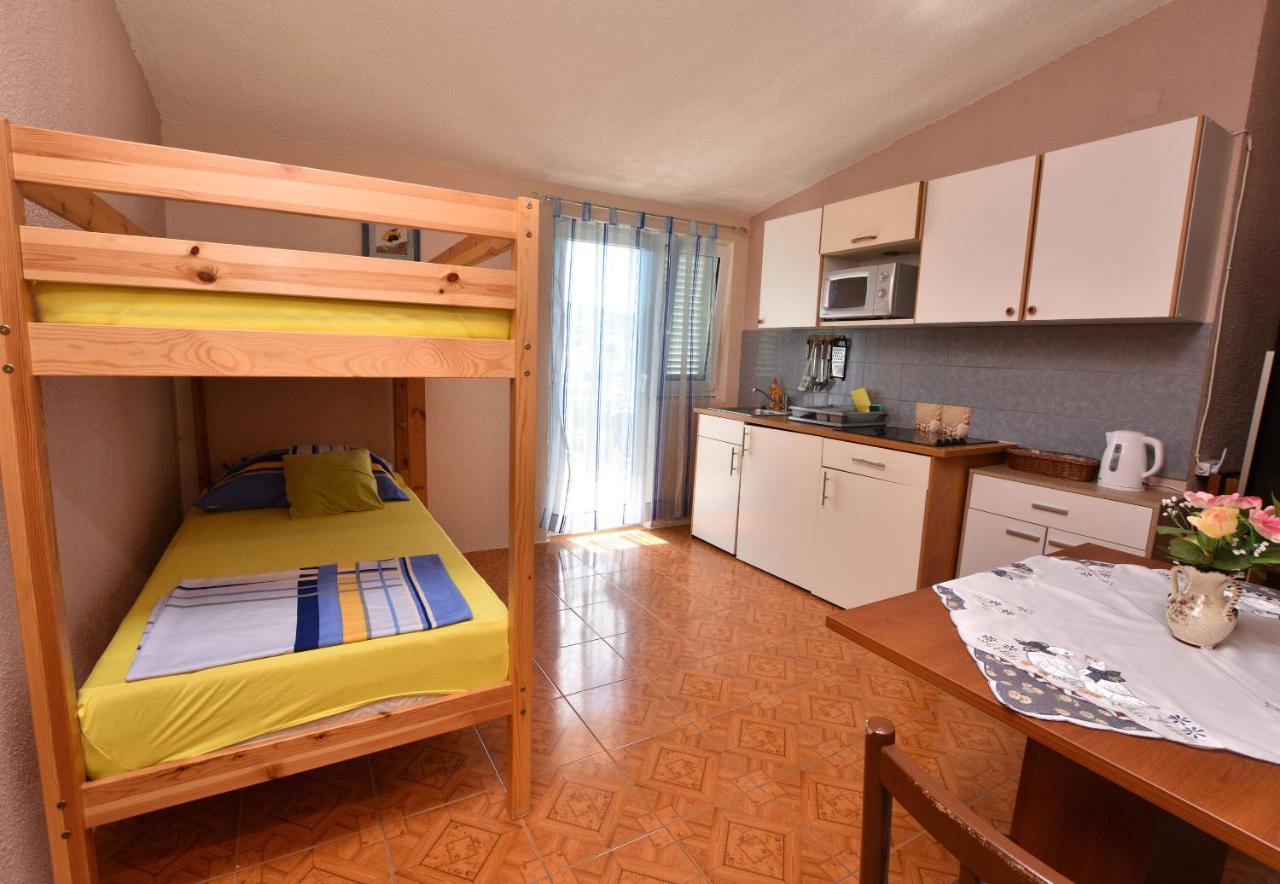 Apartments Jurkic Dolac Bagian luar foto