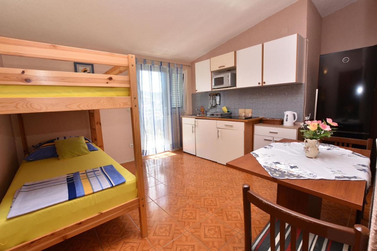 Apartments Jurkic Dolac Bagian luar foto