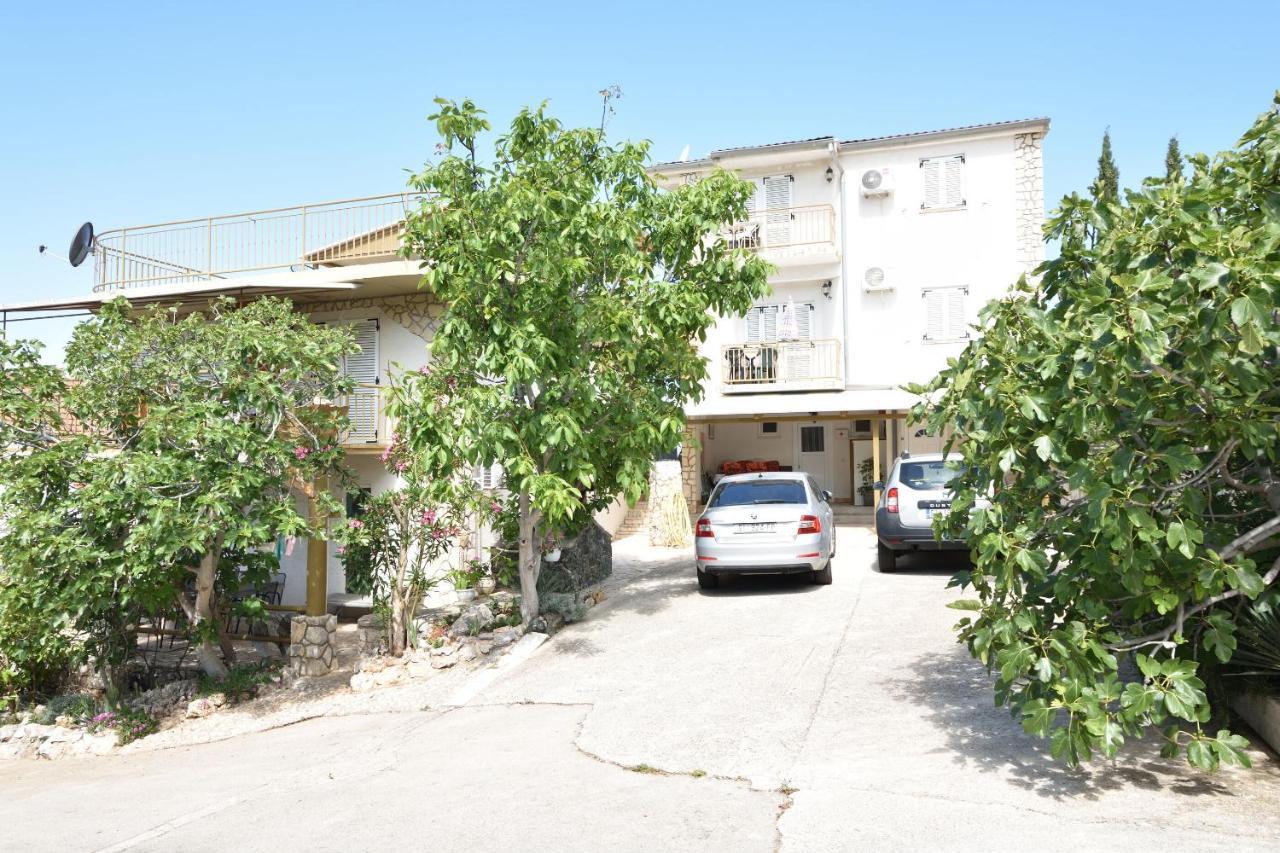 Apartments Jurkic Dolac Bagian luar foto