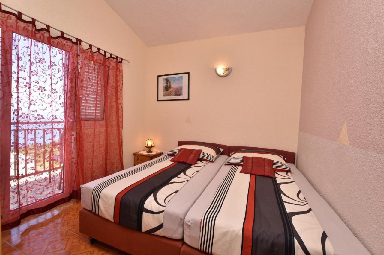 Apartments Jurkic Dolac Bagian luar foto